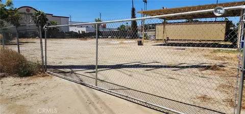 Exterior - 3112 1st, Riverside, CA 92507 photo 20 of 21