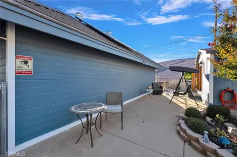 Exterior - 17340 Buckthorn, Hesperia, CA 92345 photo 6 of 10