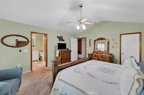 Bedroom - 17340 Buckthorn, Hesperia, CA 92345 photo 4 of 4