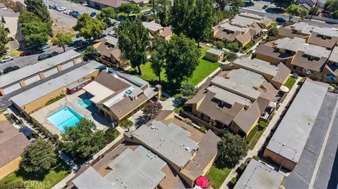View/Area - 435 W 9th #B1, Upland, CA 91786 photo 8 of 13