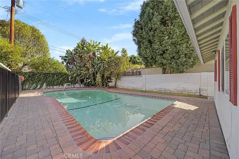Exterior - 621 E Cypress Ave, Glendora, CA 91741 photo 10 of 13