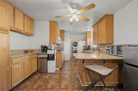 Kitchen - 621 E Cypress Ave, Glendora, CA 91741 photo 2 of 2