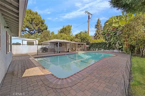 Exterior - 621 E Cypress Ave, Glendora, CA 91741 photo 12 of 13