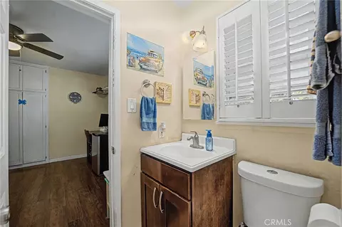 Bath - 621 E Cypress Ave, Glendora, CA 91741 photo 2 of 6