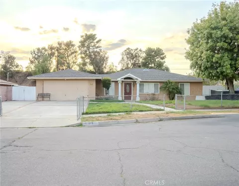 616 S Belden, Rialto, CA 92376