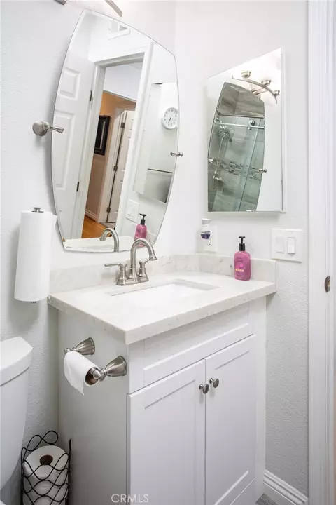 Bath - 11150 Berwick Dr, Rancho Cucamonga, CA 91730 photo 5 of 5