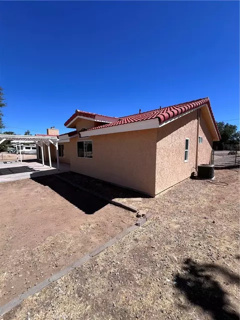 Exterior - 11490 4th, Hesperia, CA 92345 photo 8 of 9
