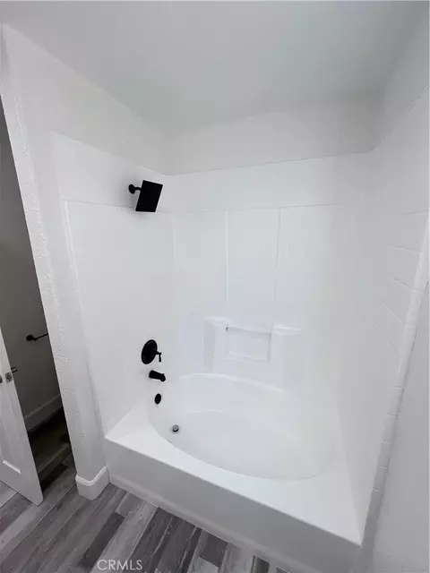 Bath - 11490 4th, Hesperia, CA 92345 photo 4 of 5