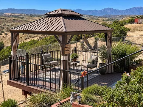 Exterior - 15455 Halinor, Hesperia, CA 92345 photo 4 of 7