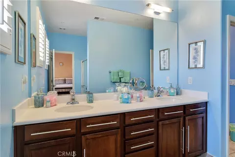 Bath - 43196 Bacino Ct, Indio, CA 92203 photo 3 of 3