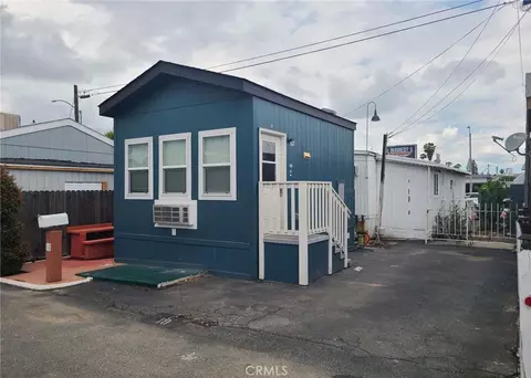 11825 Washington #18, Los Angeles, CA 90066