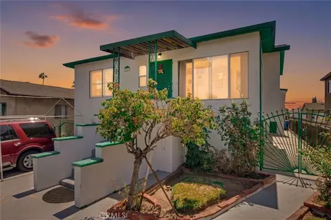 828 W 73rd St, Los Angeles, CA 90044