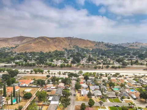 View/Area - 2803 Ladera Rd, San Bernardino, CA 92405 photo 4 of 5