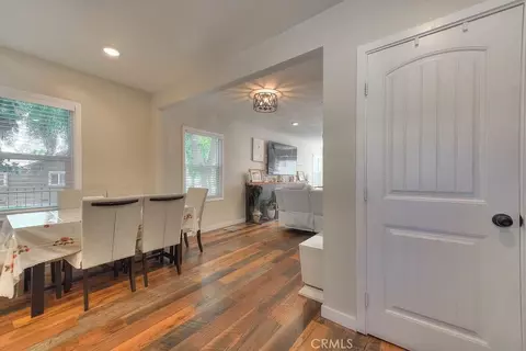 Entry Way - 2803 Ladera Rd, San Bernardino, CA 92405 photo 2 of 4