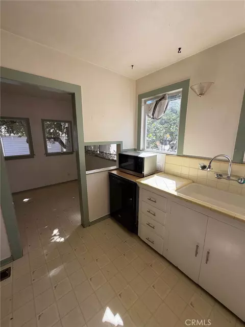 Kitchen - 302 E 4th, Ontario, CA 91764 photo 2 of 2