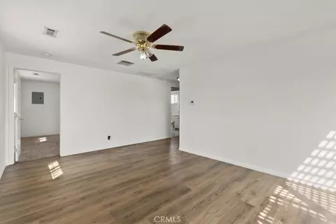 Living - 10944 Chelsea, Oak Hills, CA 92344 photo 7 of 7