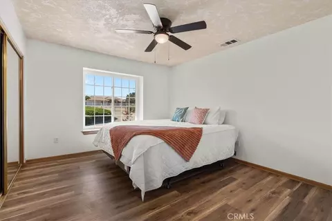 Bedroom - 10944 Chelsea, Oak Hills, CA 92344 photo 4 of 6