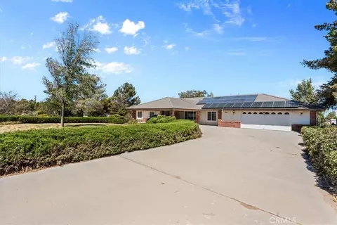 10944 Chelsea, Oak Hills, CA 92344 photo 3