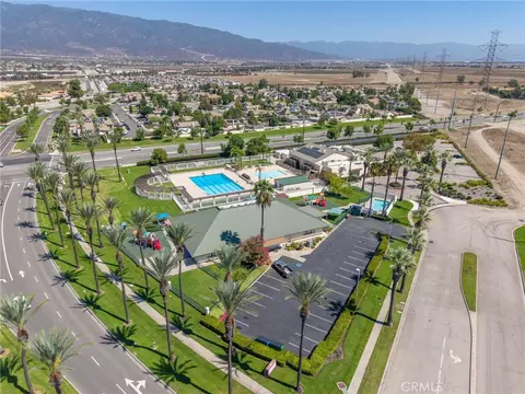 Other - 7364 Meade Ct, Fontana, CA 92336 photo 25 of 27
