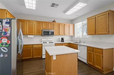 Other - 7364 Meade Ct, Fontana, CA 92336 photo 5 of 27