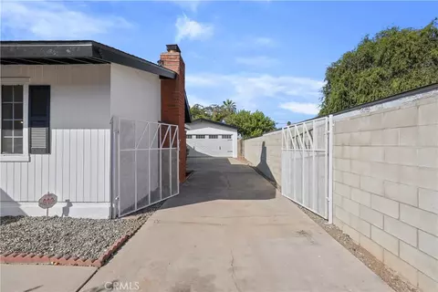 Exterior - 24 S Ash St, Redlands, CA 92373 photo 1 of 8