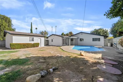 Exterior - 24 S Ash St, Redlands, CA 92373 photo 5 of 8