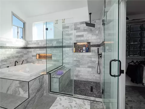Bath - 7652 Coolgrove, Downey, CA 90240 photo 5 of 11