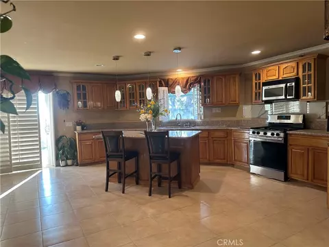 Kitchen - 24237 Seagreen Dr, Diamond Bar, CA 91765 photo 2 of 4