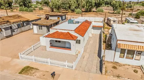View/Area - 129 N K St, Needles, CA 92363 photo 1 of 5