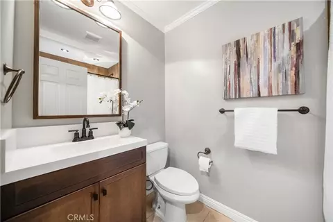 Bath - 1151 E Comstock Ave, Glendora, CA 91741 photo 3 of 8