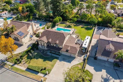 View/Area - 320 Browning St, Upland, CA 91784 photo 5 of 5