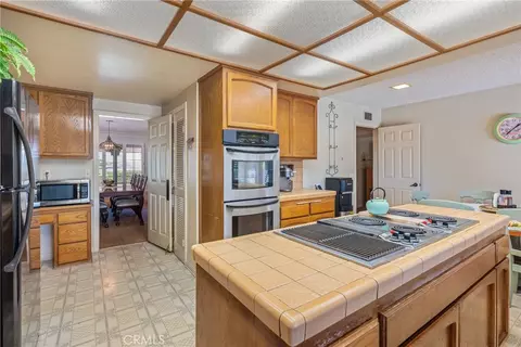 Kitchen - 320 Browning St, Upland, CA 91784 photo 5 of 5