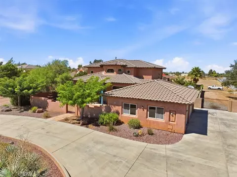 View/Area - 7414 3rd, Hesperia, CA 92345 photo 1 of 6