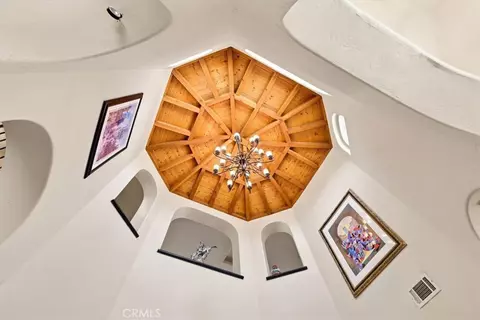 Entry Way - 7414 3rd, Hesperia, CA 92345 photo 5 of 8