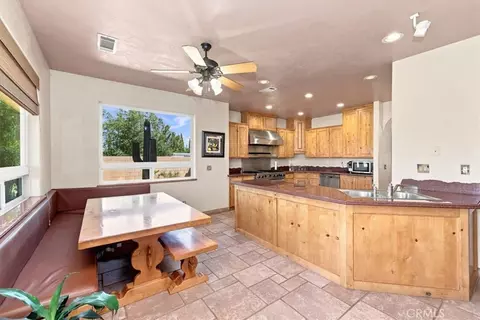Kitchen - 7414 3rd, Hesperia, CA 92345 photo 8 of 10