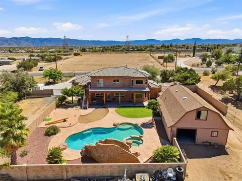 View/Area - 7414 3rd, Hesperia, CA 92345 photo 3 of 6