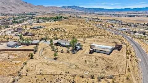 View/Area - 10274 Merino Ave, Apple Valley, CA 92308 photo 4 of 6