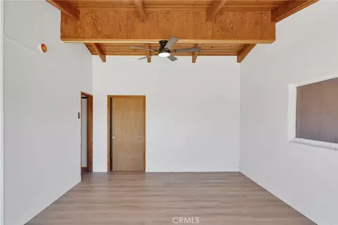 Living - 10274 Merino Ave, Apple Valley, CA 92308 photo 10 of 10