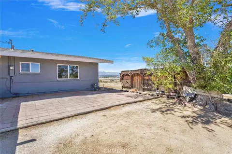 Exterior - 10274 Merino Ave, Apple Valley, CA 92308 photo 5 of 13