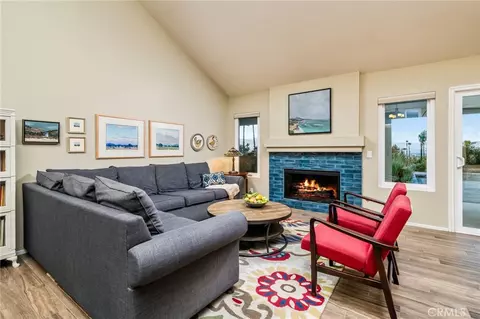 Living - 16401 Orangewind Ln, Riverside, CA 92503 photo 1 of 3