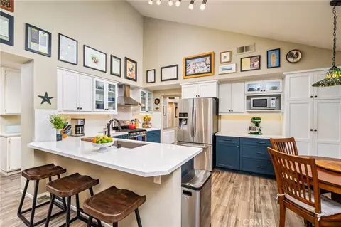Kitchen - 16401 Orangewind Ln, Riverside, CA 92503 photo 2 of 4