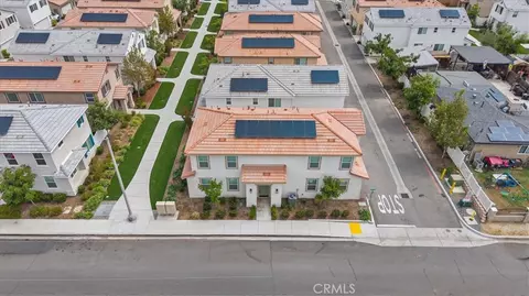 View/Area - 1201 Garnet Ct, Colton, CA 92324 photo 1 of 4