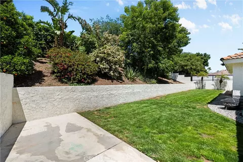 Exterior - 2485 San Mateo Dr, Upland, CA 91784 photo 13 of 14