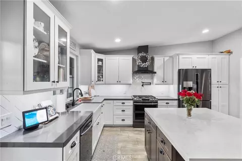 Kitchen - 2485 San Mateo Dr, Upland, CA 91784 photo 2 of 2