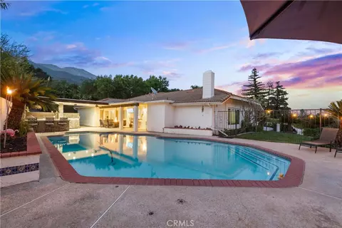 Exterior - 2485 San Mateo Dr, Upland, CA 91784 photo 8 of 14