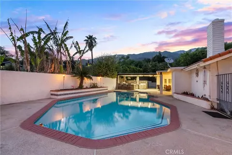 Exterior - 2485 San Mateo Dr, Upland, CA 91784 photo 4 of 14