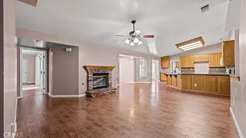 Living - 16165 Chiwi, Apple Valley, CA 92307 photo 1 of 4