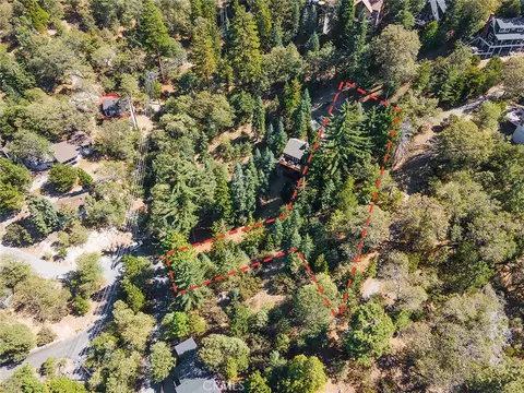 0 Evergreen, Lake Arrowhead, CA 92352 photo 3