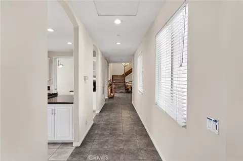 Entry Way - 2540 Monroe St, Riverside, CA 92504 photo 4 of 8