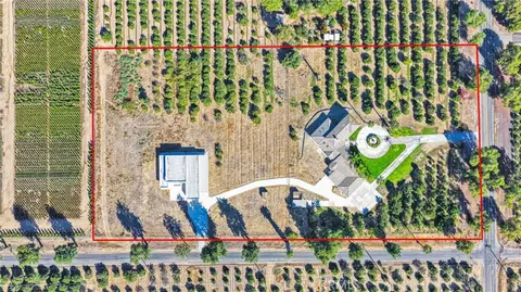 View/Area - 2540 Monroe St, Riverside, CA 92504 photo 9 of 11
